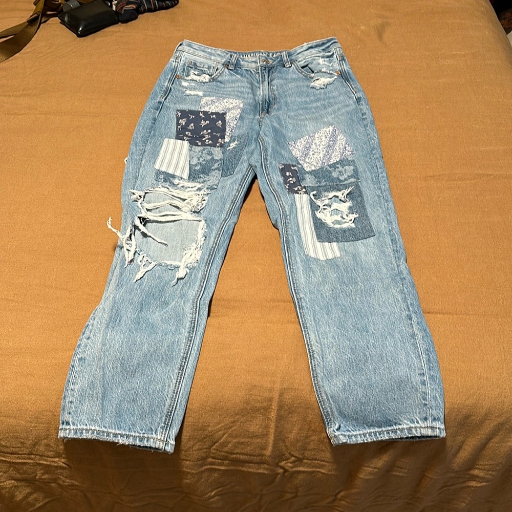 American Eagle Mom Jeans